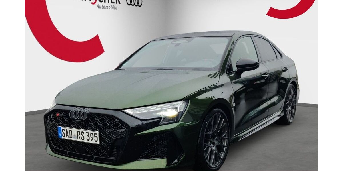 Audi RS3 4.900 km 72.888 &euro; Wackersdorf 92442