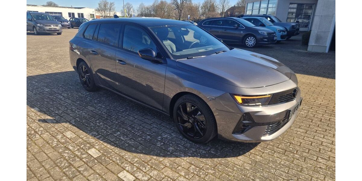 Opel Astra 13.789 km 25.990 &euro; Schwerin 19055