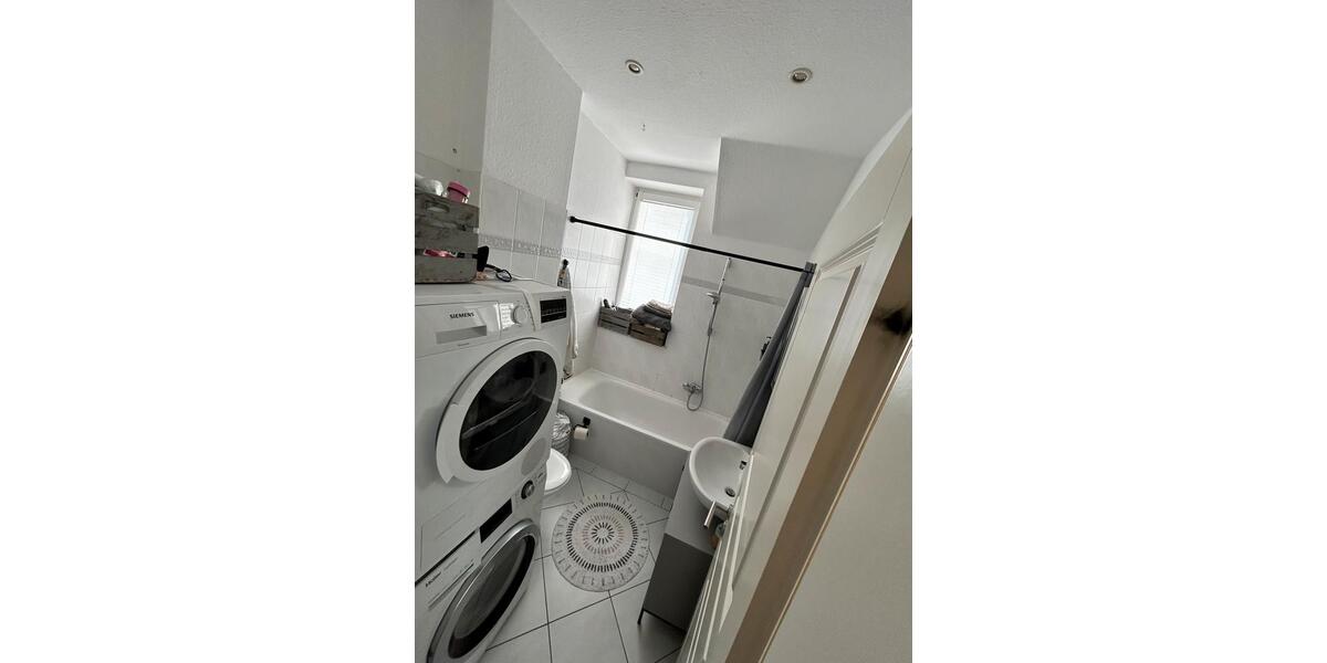 Dachgeschoßwohnung Burgdorf - 2.5 Zimmer, 70 m&sup2;, 189.000&euro; | Angebot:26291622