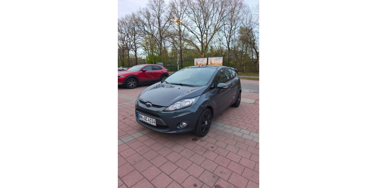 Ford Fiesta 149.938 km 2.500 &euro; Hamburg 22335