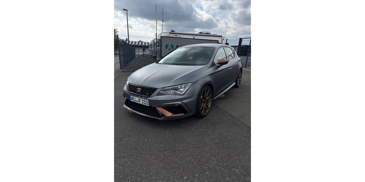 Seat Leon 167.000 km 20.500 &euro; Weilburg 35781
