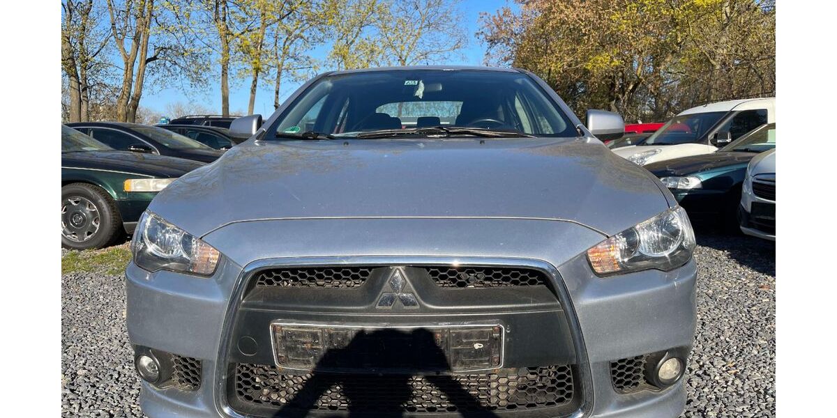 Mitsubishi Lancer 143.000 km 1.800 &euro; Berlin 12109