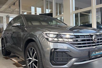 VW Touareg 66.293 km 42.950 &euro; Hamburg 22761