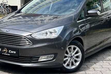 Ford Grand C-Max 75.280 km 12.900 &euro; München 81677