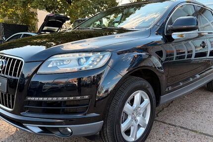 Audi Q7 189.000 km 12.450 &euro; Cloppenburg 49661