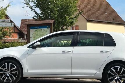 VW Golf 118.000 km 15.890 € Beienrode bei Göttingen 37130