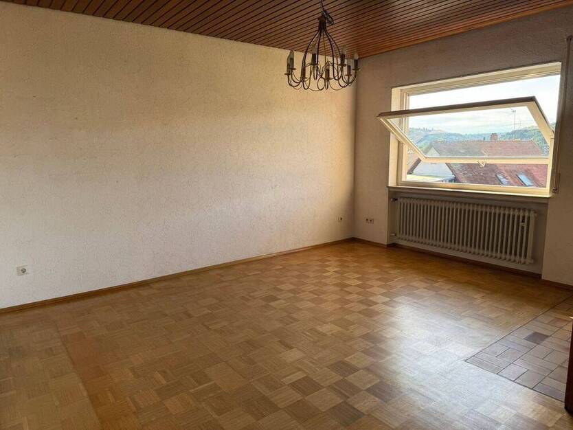 Familien aufgepasst! Hier ist Ihr neues Zuhause! Einfamilienhaus mit riesigem Grundstück!