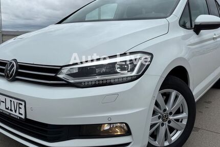 VW Touran 146.200 km 22.990 &euro; Böblingen/Stuttgart 71034