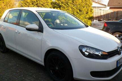 VW Golf 177.000 km 6.990 &euro; Holste 27729