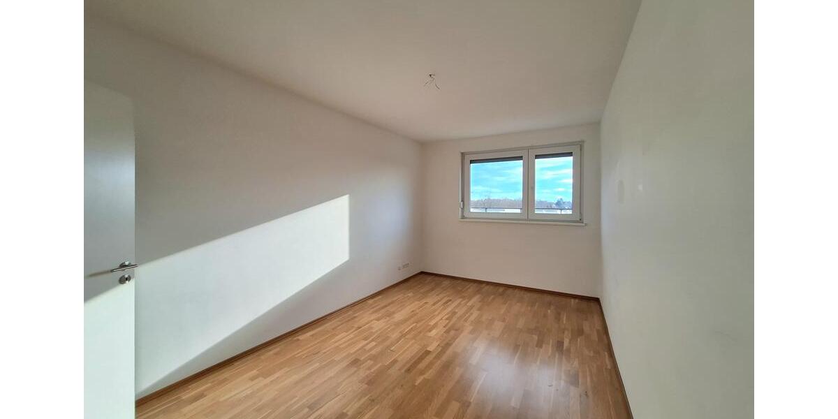 Etagenwohnung Leipzig Nord - 5 Zimmer, 205 m&sup2;, 2.562&euro; | Angebot:25384413