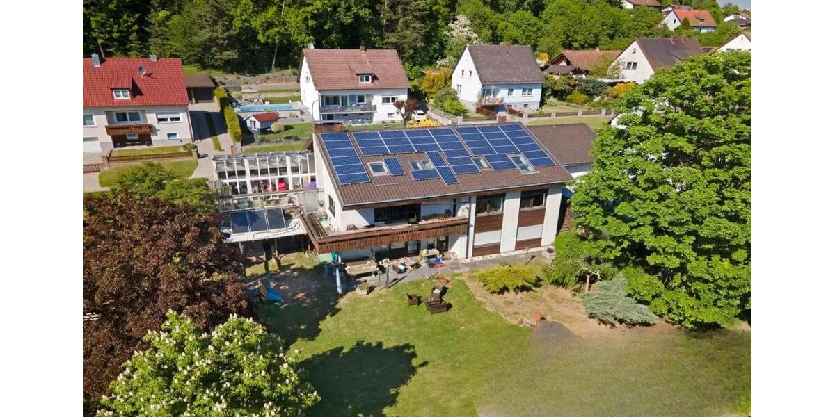 Architektenhaus mit großem Garten - OHNE Maklerprovision! 10 zimmer