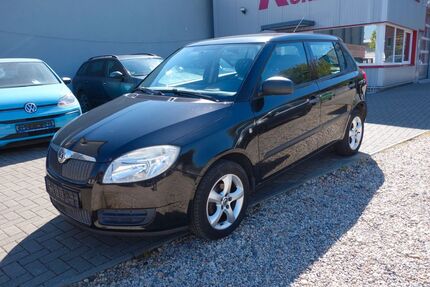 Skoda Fabia 98.000 km 2.789 &euro; Leipzig 04249