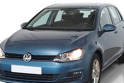 VW Golf 124.000 km 8.950 &euro; Fürth 90763