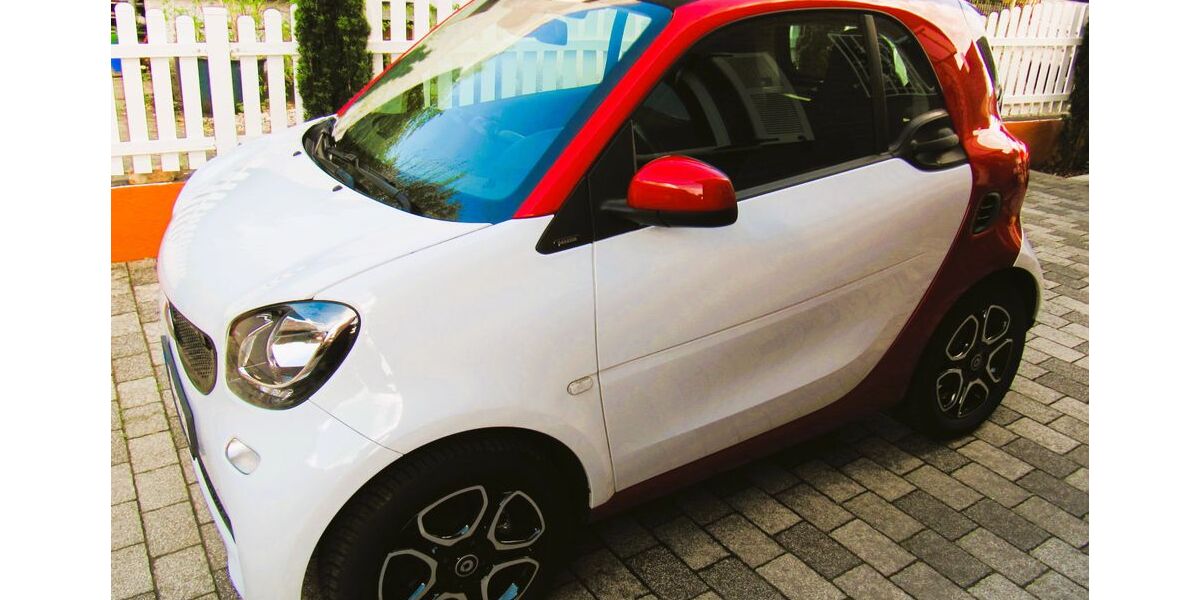 Smart ForTwo 49.999 km 8.799 &euro; Ellhofen 74248