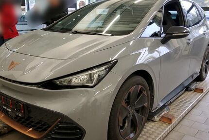 Cupra Born 24.550 km 25.990 &euro; Peine 31226
