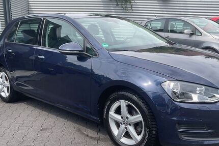 VW Golf 99.000 km 10.490 &euro; Bielefeld 33649