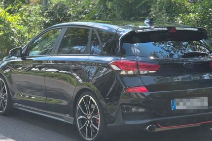 Hyundai i30 64.400 km 21.500 &euro; Eppstein 65817