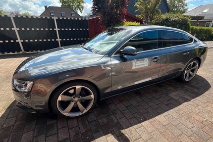 Audi A5 87.404 km 17.990 &euro; Kropp 24848