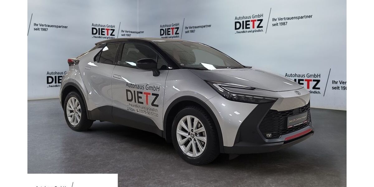 Toyota C-HR 42.003 km 27.880 &euro; Wildau 15745