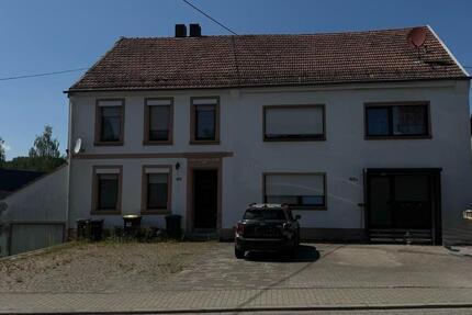 Haus Sankt Wendel - 10 Zimmer, 350 m&sup2;, 329.000&euro; | Angebot:26859066