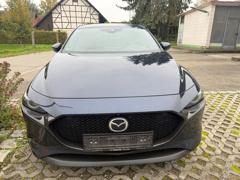 Mazda 3 149.000 km 11.990 € Friedrichshafen 88046
