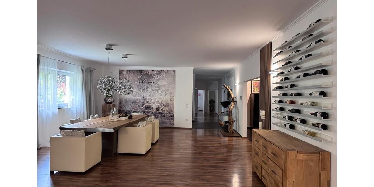 Einfamilienhaus Zweibrücken - 5 Zimmer, 300 m&sup2;, 790.000&euro; | Angebot:27129153