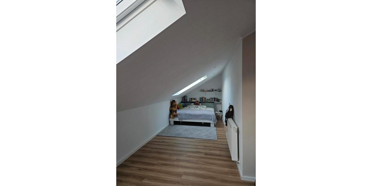 Etagenwohnung Haßloch - 7 Zimmer, 165 m&sup2;, 410.000&euro; | Angebot:26439598