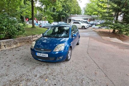 Ford Fiesta 190.000 km 1.300 &euro; München 80797