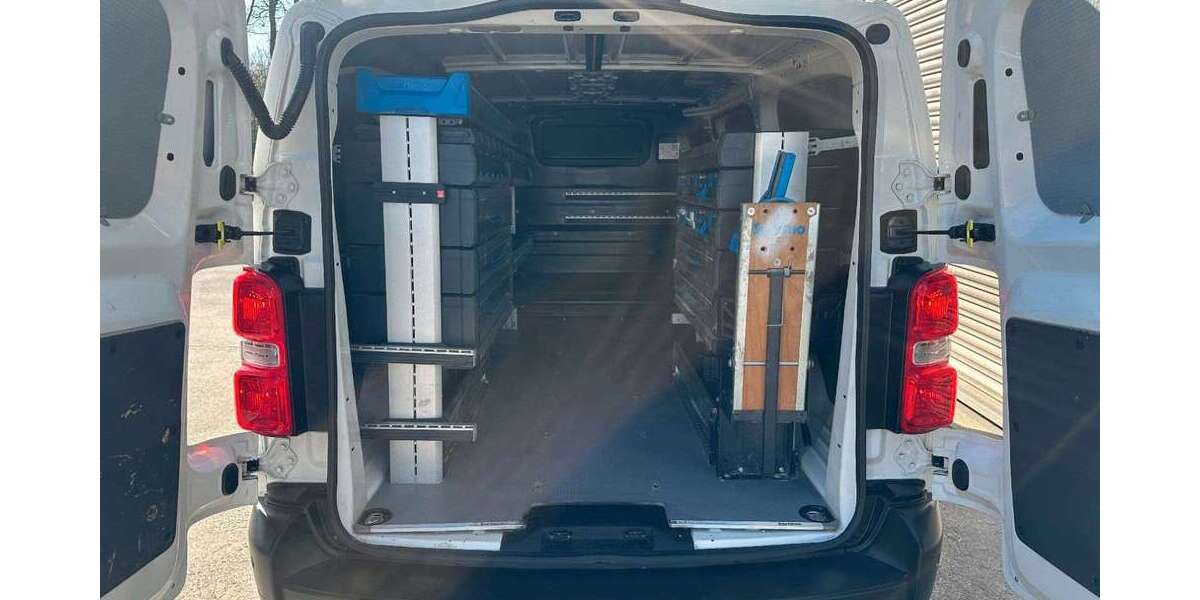 Opel Vivaro 48.196 km 19.900 &euro; Sindelfingen 71065