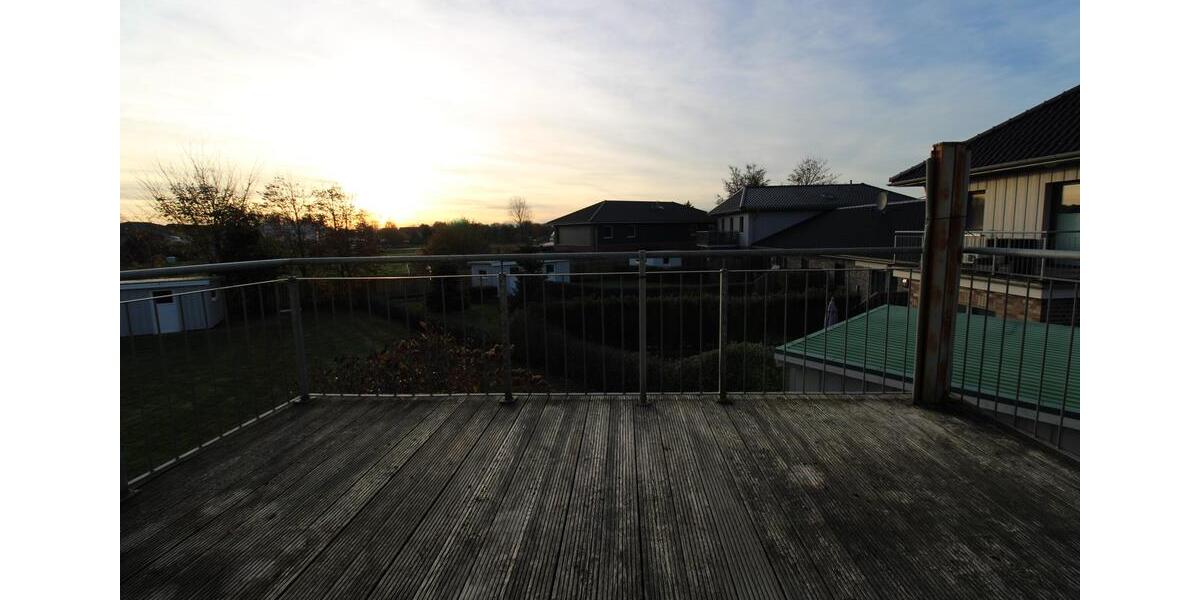 Dachgeschoßwohnung Langenhorn - 3 Zimmer, 76 m&sup2;, 840&euro; | Angebot:23523707