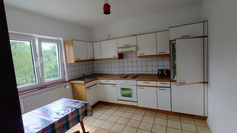 Provisionsfrei* von Privat: Mehrfamilienhaus mit großem Garten und zwei Garagen - Mehrfamilienhaus, Wohnhaus Mühltal | Angebot:27145805