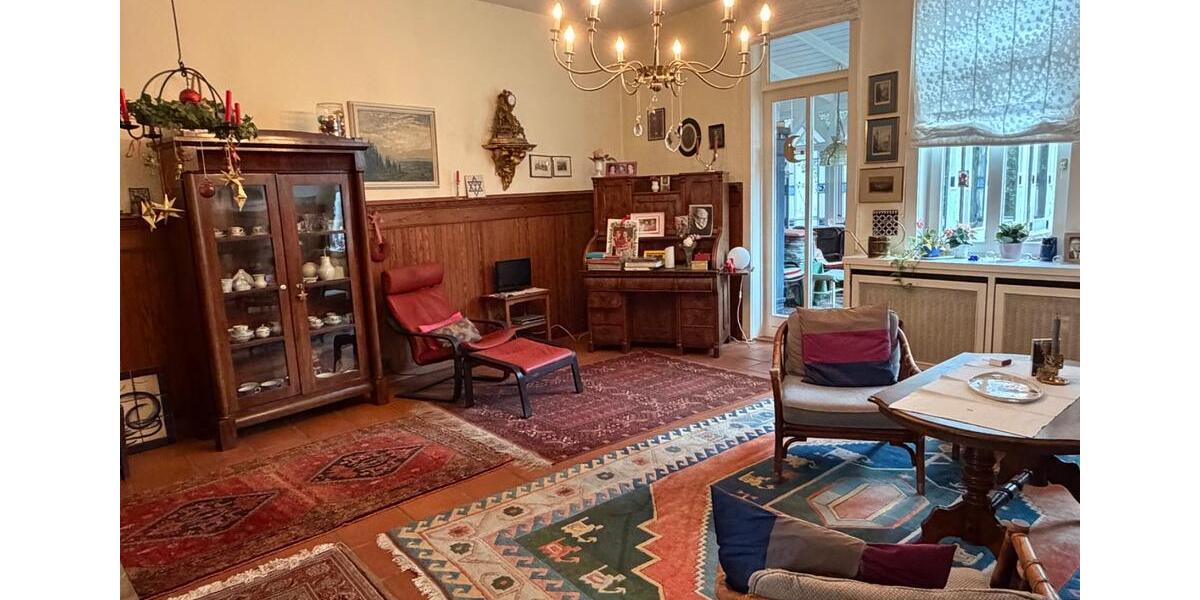 Hochparterre Delligsen - 5 Zimmer, 153 m&sup2;, 1.250&euro; | Angebot:26604199