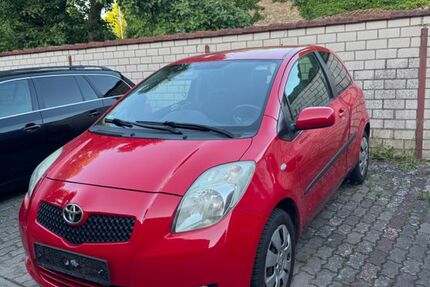 Toyota Yaris 170.000 km 2.000 &euro; Gransee 16775