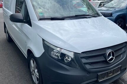Mercedes-Benz Vito 147.000 km 11.999 &euro; Recklinghausen 45663