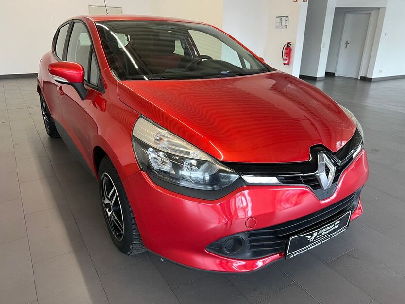 Renault Clio 248.300 km 5.990 € Elsterwerda 04910