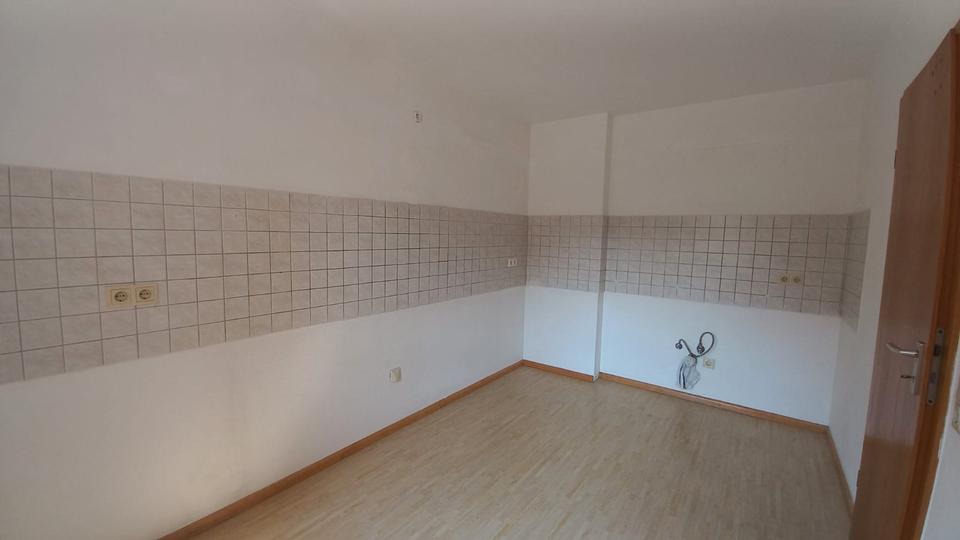 Erdgeschoßwohnung Ihringen - 4 Zimmer, 102 m&sup2;, 359.000&euro; | Angebot:26123035
