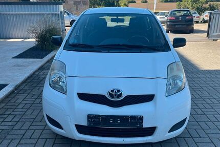 Toyota Yaris 300.000 km 1.600 € Vollersroda 99438