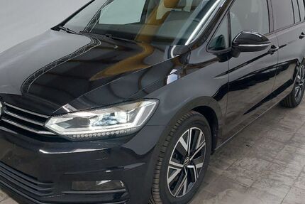 VW Touran 27.900 km 33.100 &euro; Regensburg 93053