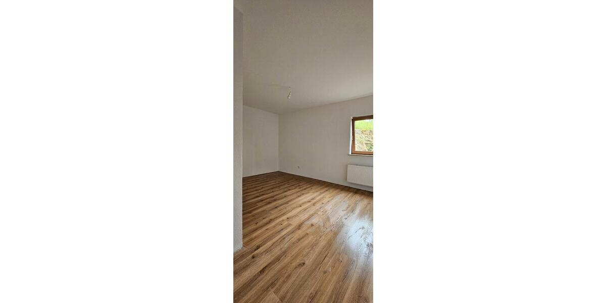 Erdgeschoßwohnung Dillenburg Manderbach - 2 Zimmer, 90 m&sup2;, 229.000&euro; | Angebot:26425213