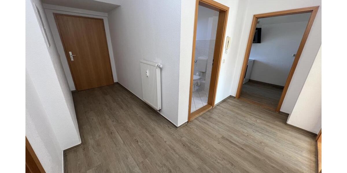 Wohnen mit Wohlfühlfaktor! Charmante 3-Raum-DG-Wohnung in Gera-Pforten mit Küchenzeile - Dachgeschoßwohnung Gera Ostviertel | Angebot:26335228