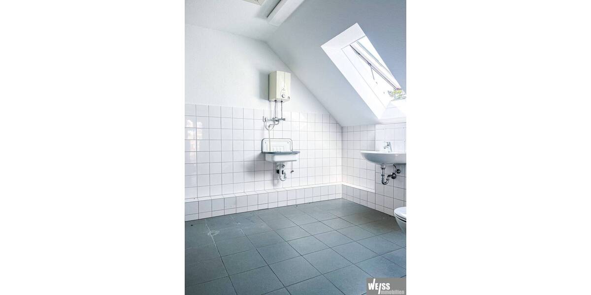 Gewerbeobjekt Würzburg Frauenland - 4 Zimmer, 125 m&sup2;, 1.000&euro; | Angebot:26346414