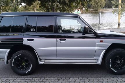 Mitsubishi Pajero 259.325 km 11.950 € Frankfurt am Main 65929