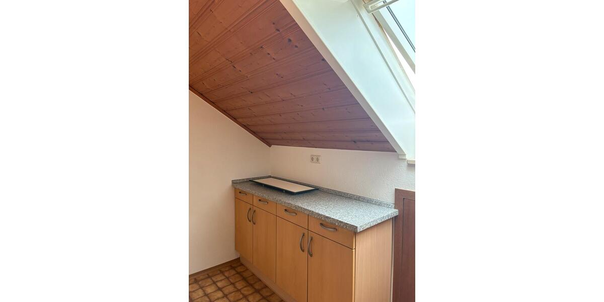 Dachgeschoßwohnung Wemding - 3 Zimmer, 65 m&sup2;, 700&euro; | Angebot:25932542