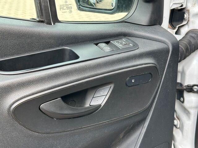 Mercedes-Benz eSprinter III Kasten L2 Klima*Sitzheizung*1.Hand 54.465 km 14.290 &euro; Gebesee 99189