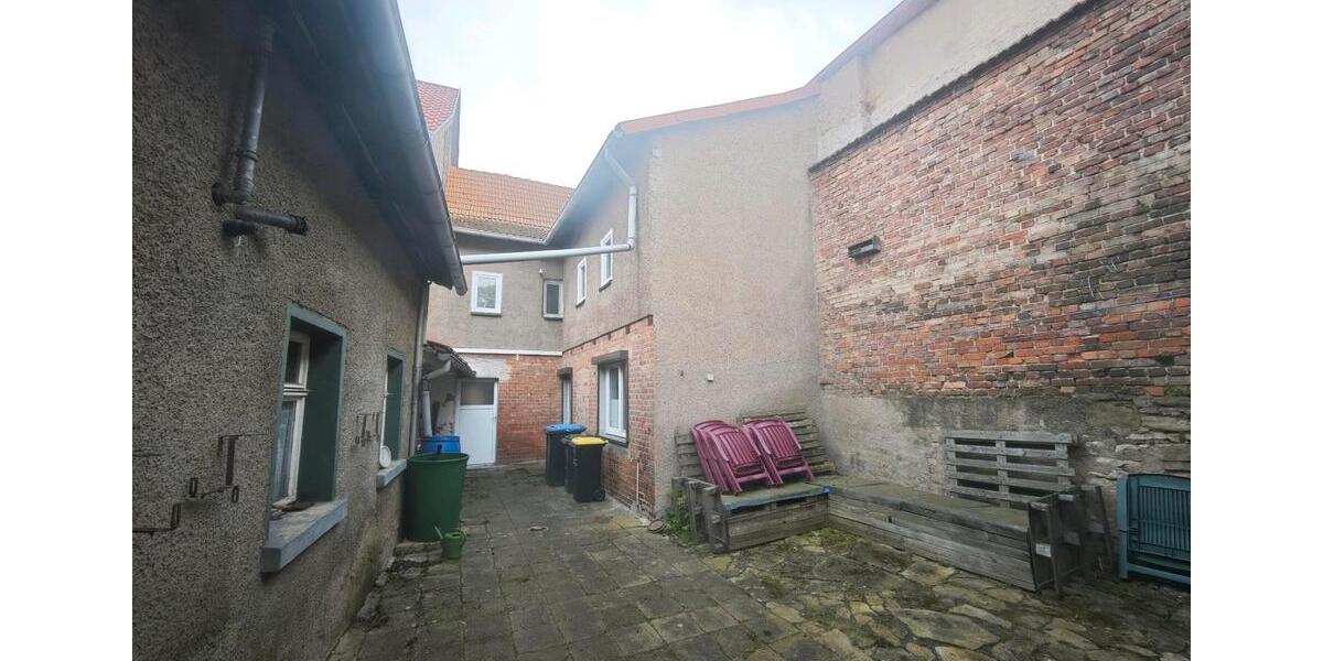 Reihenhaus Wallhausen - 4 Zimmer, 97 m&sup2;, 67.000&euro; | Angebot:26379133