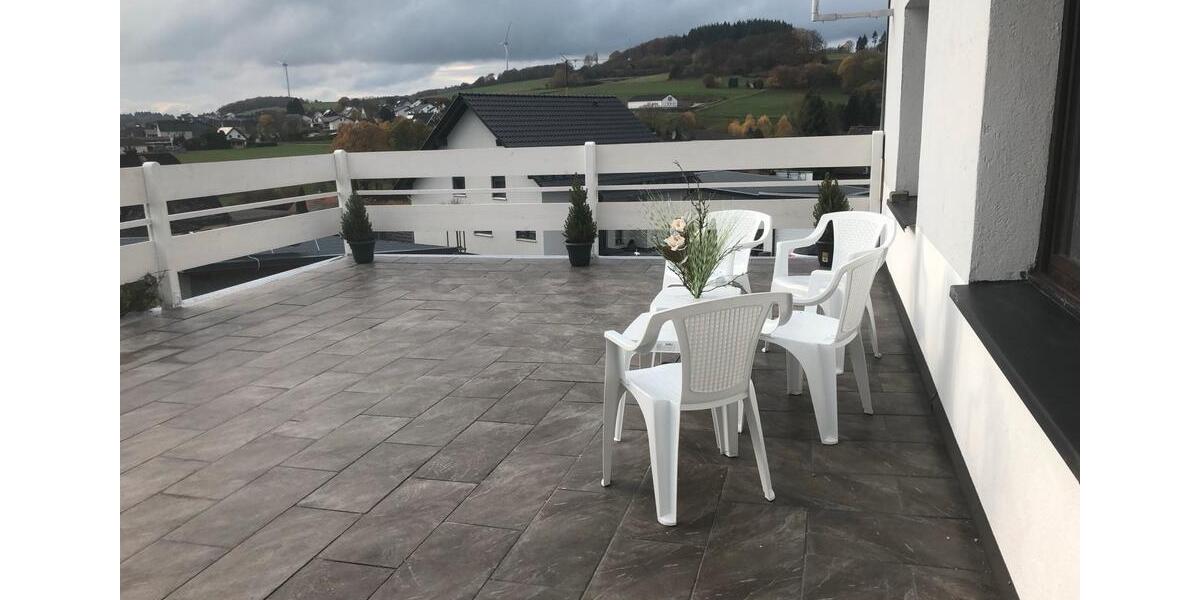 Mehrfamilienhaus, Wohnhaus Lohra - 7 Zimmer, 150 m&sup2;, 1.150&euro; | Angebot:26412421