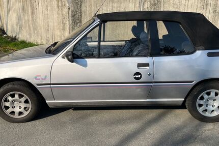 Peugeot 205 147.500 km 3.650 &euro; Frankenberg 35066
