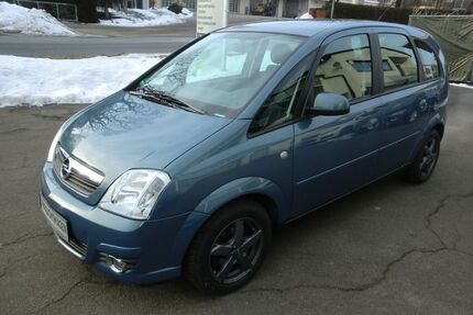 Opel Meriva 119.500 km 2.990 &euro; Floß 92685
