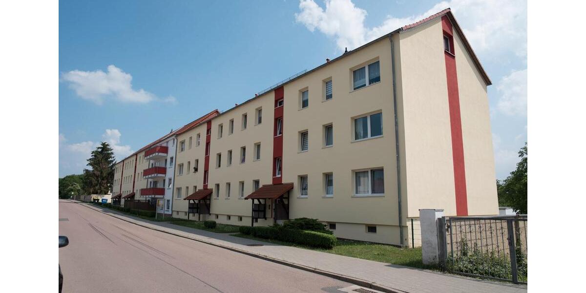 Dachgeschoßwohnung Aschersleben - 1 Zimmer, 34 m&sup2;, 200&euro; | Angebot:26181128