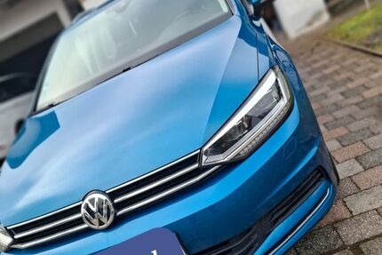 VW Touran 153.000 km 16.999 &euro; Mengkofen 84152